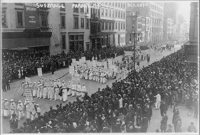 Suffragists Marching 1915